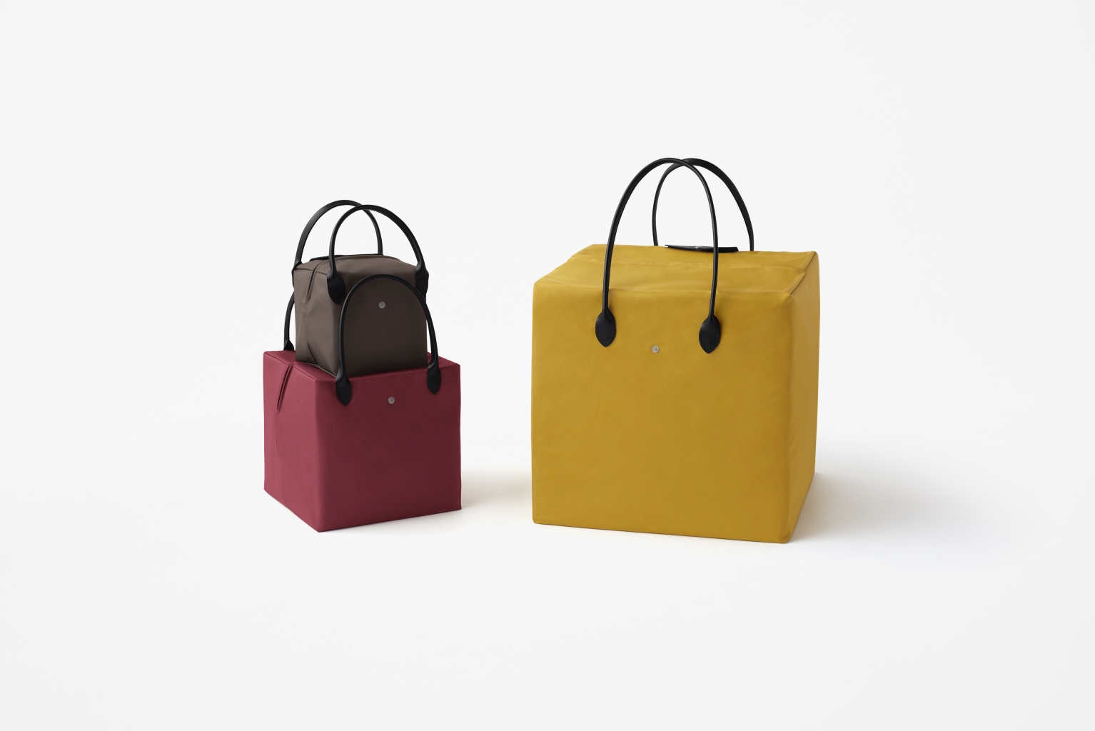 Longchamp X Nendo聯名系列立方體手袋